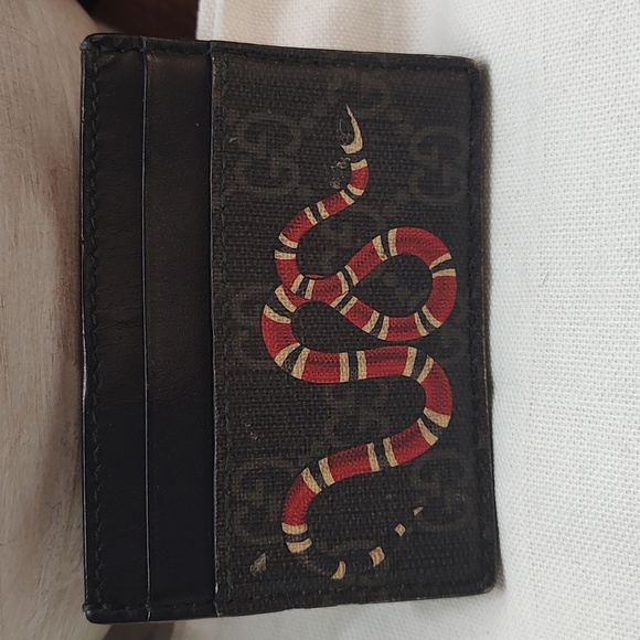 GUCCI kingsnake cardholder Used - Picture 1 of 9
